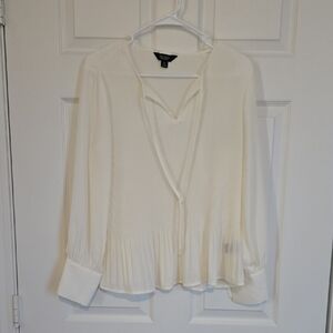 Simply Vera Vera Wang Cream Blouse